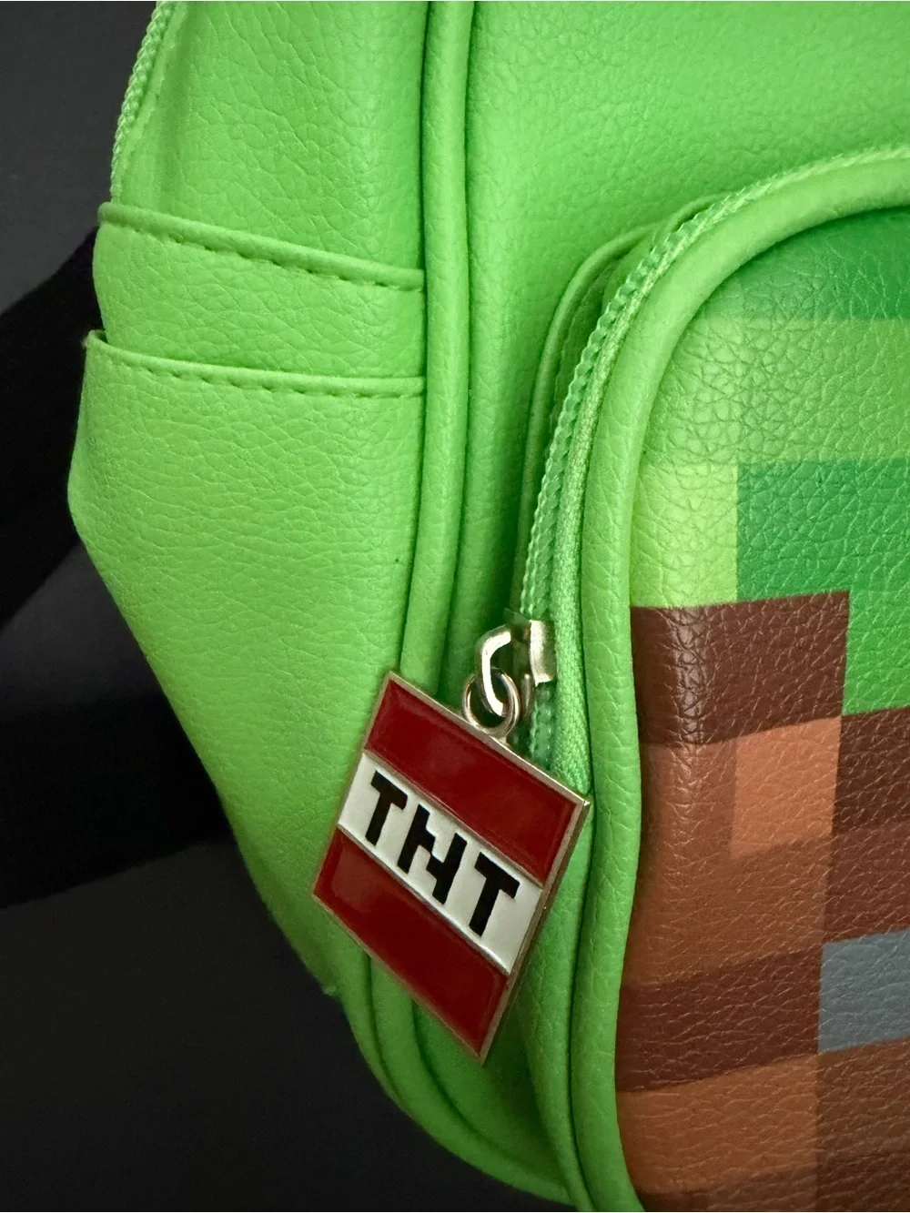 Minecraft vibrant green